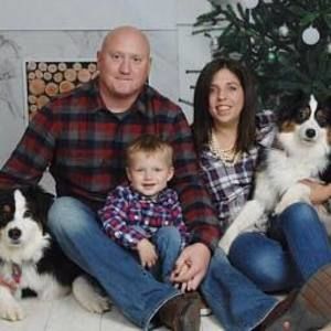 Meet your Posher, Joshua